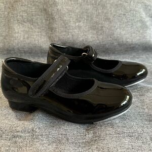 Stelle kids tap shoes - worn only once